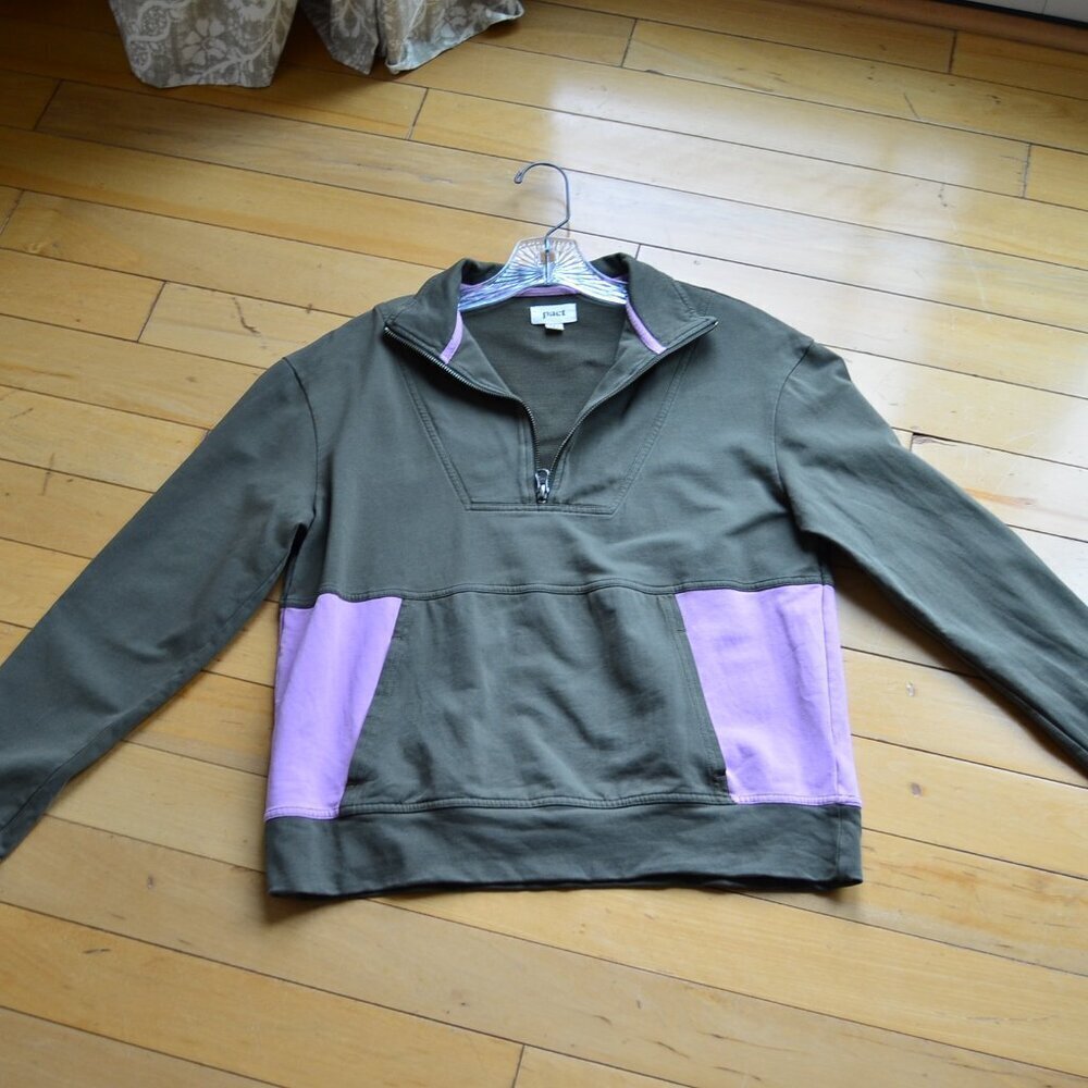 Pact Grape Leaf/Wild Orchid Perfectly Lightweight Quarter Zip Size S